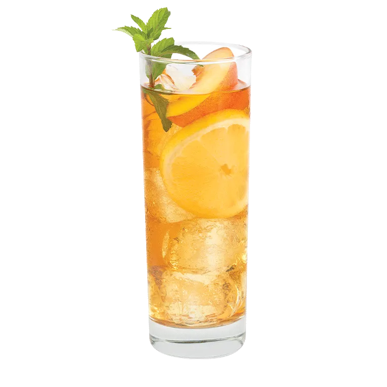 Cruzan® Citrus Rum and tea cocktail in a tall clear glass garnished with mint and peaches.